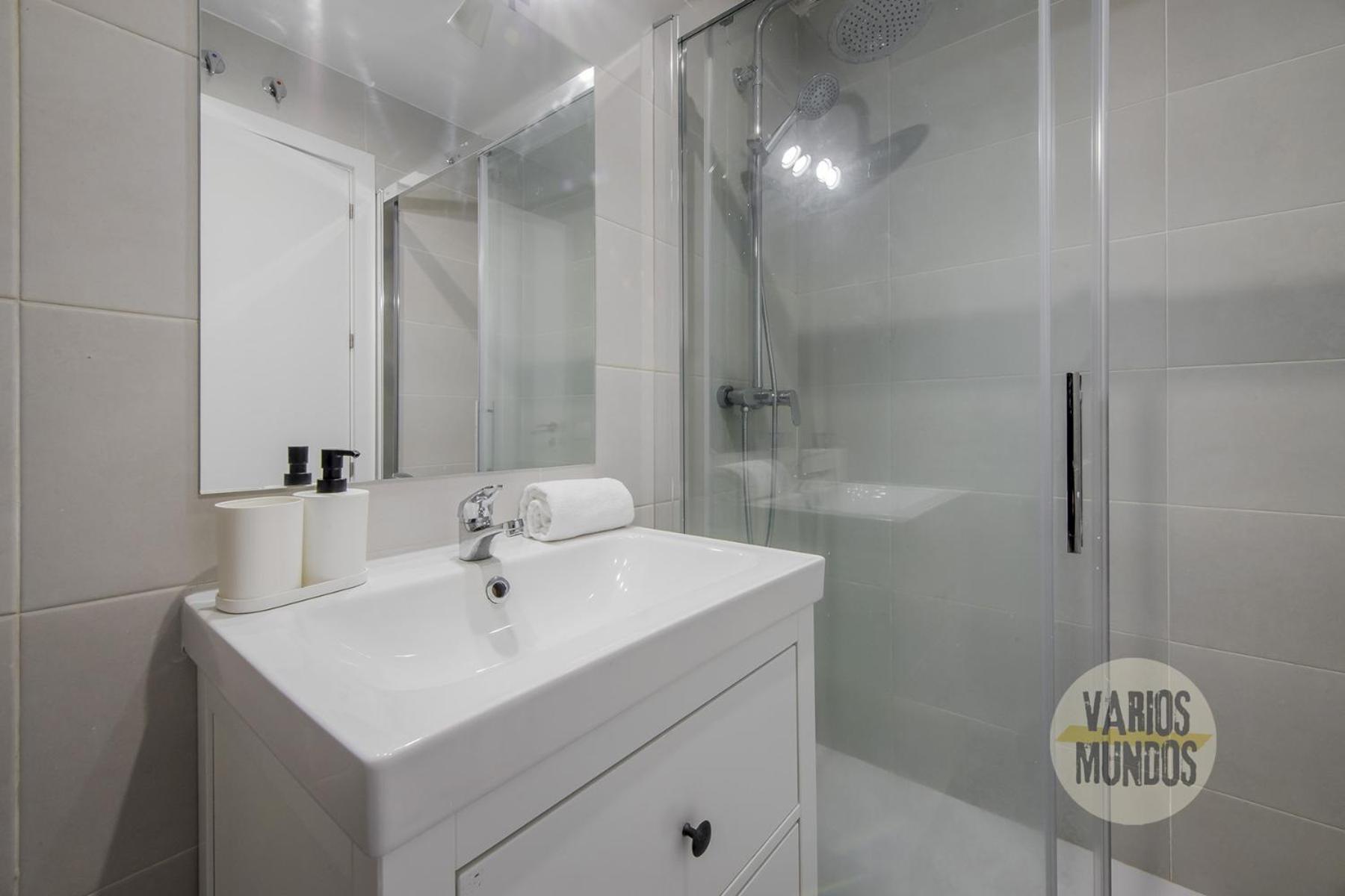 Cool Apt Para 9Pax En Plena Plaza De Chueca Madrid Eksteriør billede